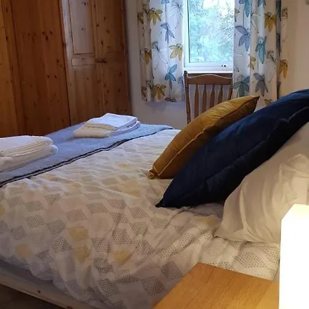 Woodford In Old Farm *